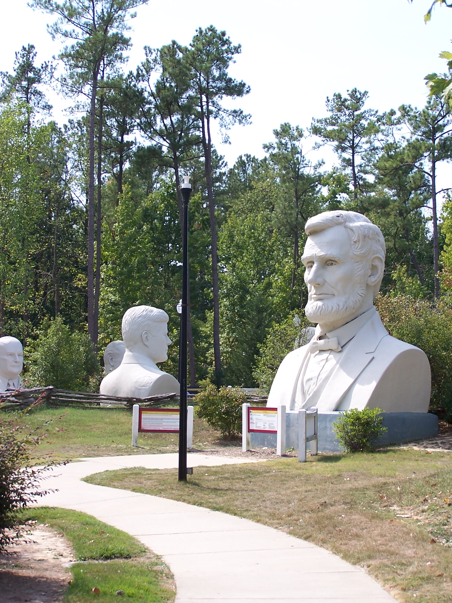 Really Big President Head Statues!
